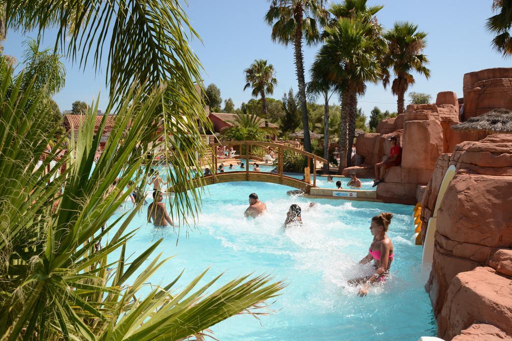 Camping Les Palmiers Hyères المظهر الخارجي الصورة