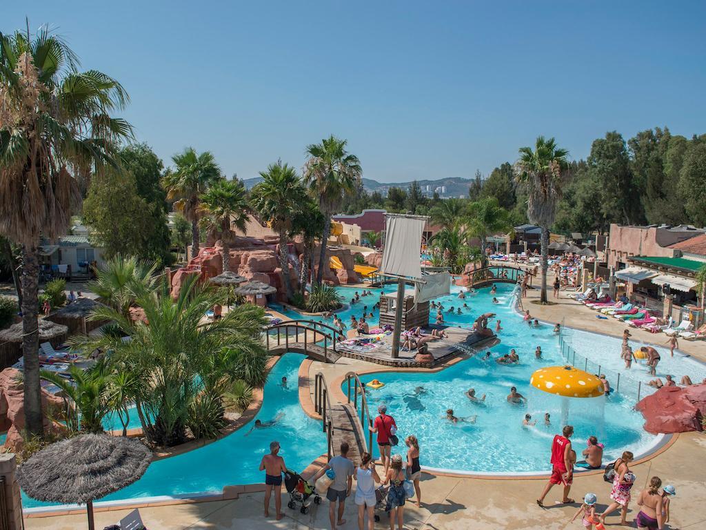 Camping Les Palmiers Hyères المظهر الخارجي الصورة